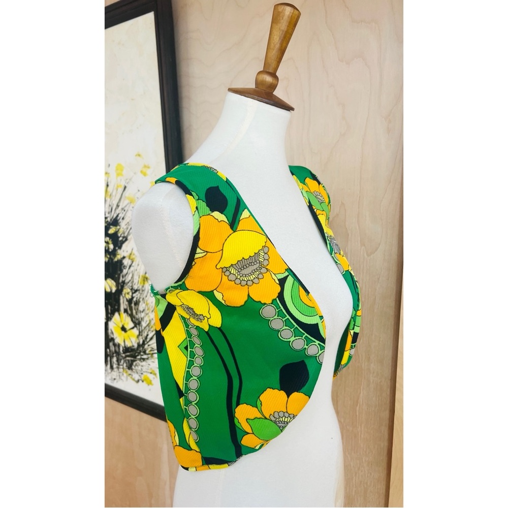 '🎉NEW TO CLOSET🌼 60's Vintage Floral Green and Yellow Polyester Vest